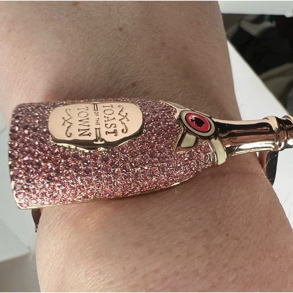 Kate Spade Champagne Toast Bottle Gold Pink Crystal Bracelet - Picture 12 of 16